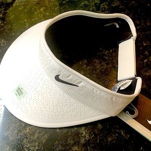 COPY - COPY - Nike DriFit Visor - Adjustable, Extra-Wide Brim